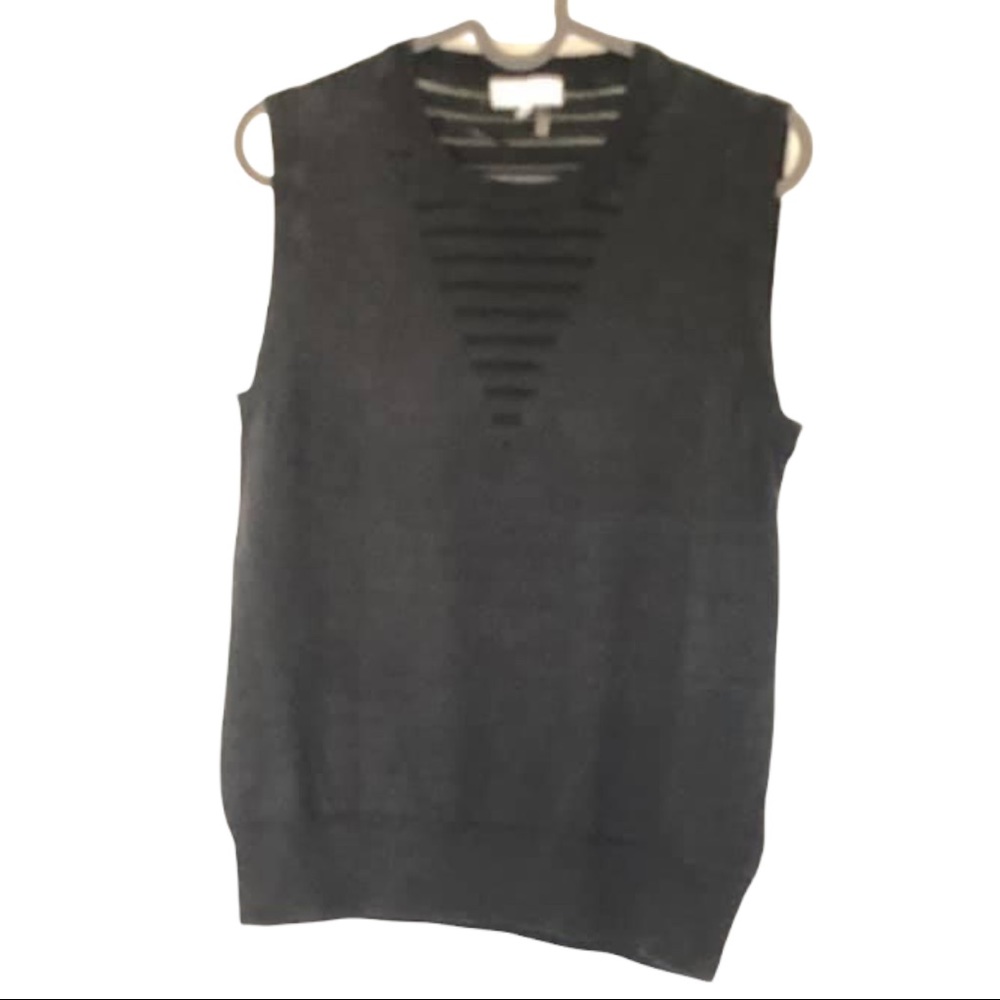 1. State Tank medium with back stripes